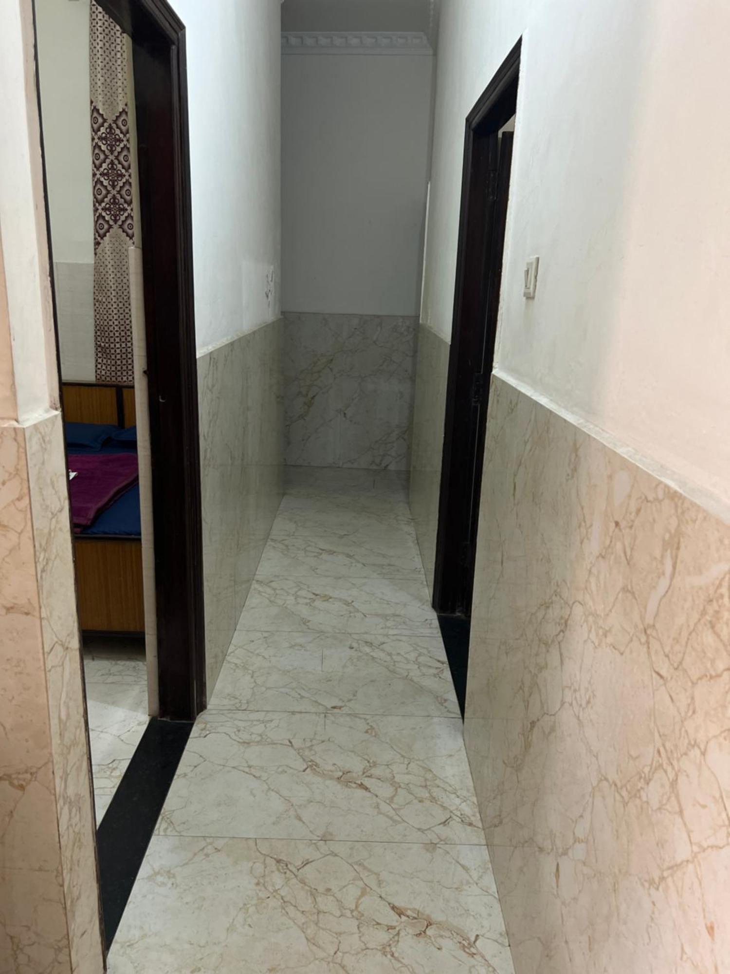 Raja Guest House -- Jalandhar Railway Station -- For Family, Couples, Travellers Luaran gambar
